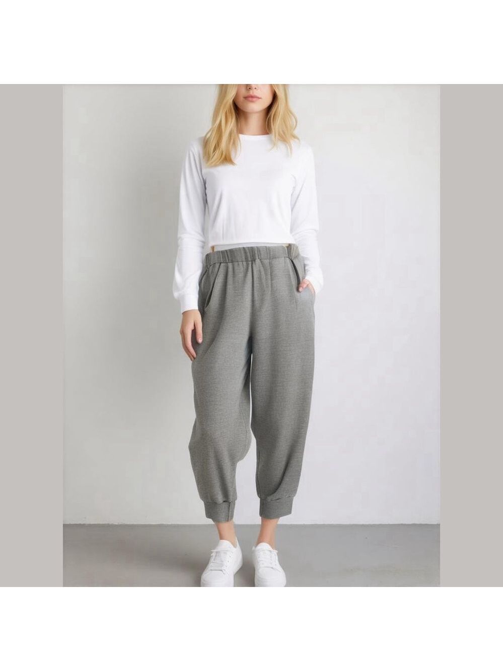 Women Inspired Hearts Pants Size 1X Gray Joggers